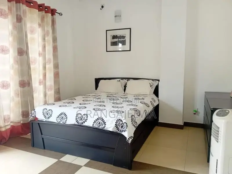Fully Furnished 2-Bed Modern Living in Prime Wellawatte (Colombo 6)