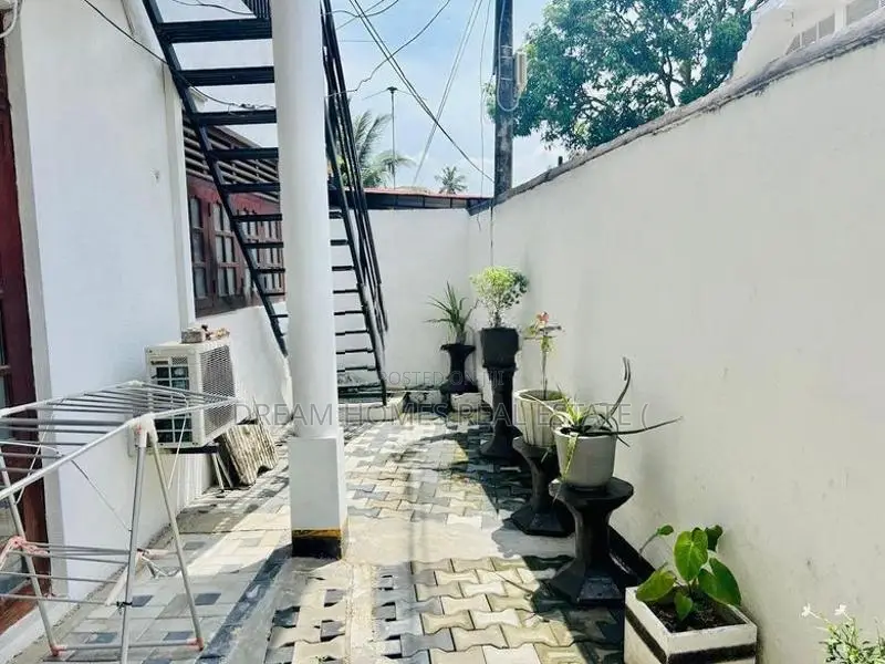 2 - Story House for Sale in Katubedda, Moratuwa