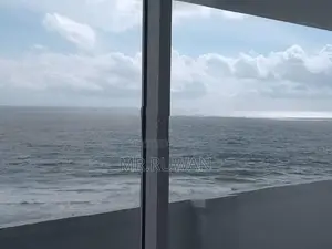 3 Bedroom Unfurnished Apartment for Rent in Colombo 4