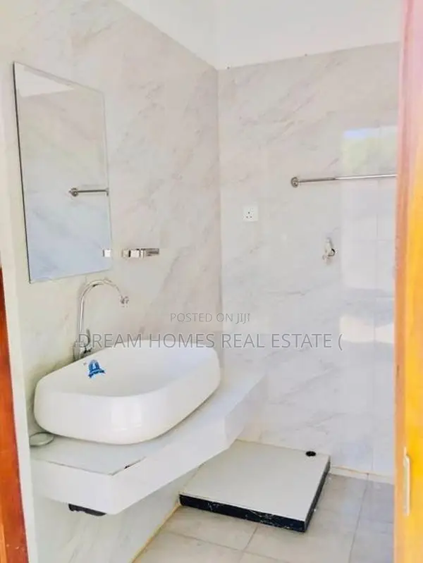 Brand New Luxury House – Palanwatte, Pannipitiya
