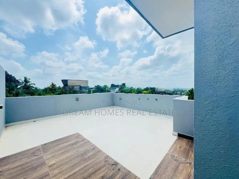 Ultra Modern Luxury Home for Sale – Madiwela, Kotte
