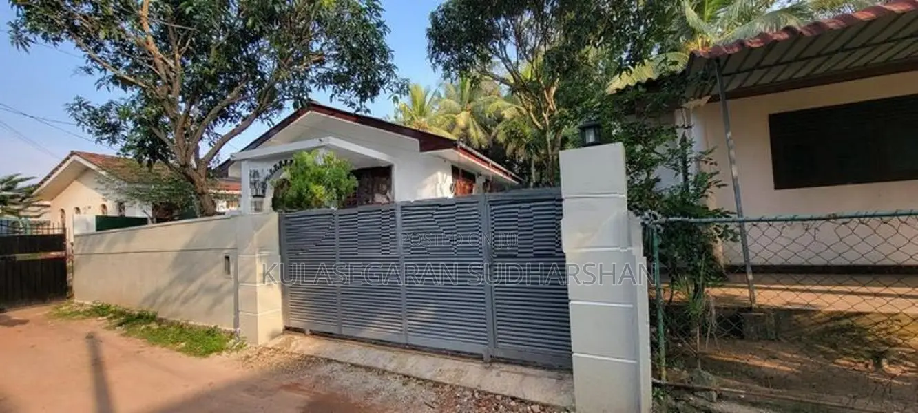 House for Sale in Wattala Enderamulla ( Land Value )