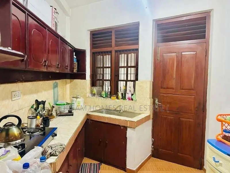 2 - Story House for Sale in Katubedda, Moratuwa