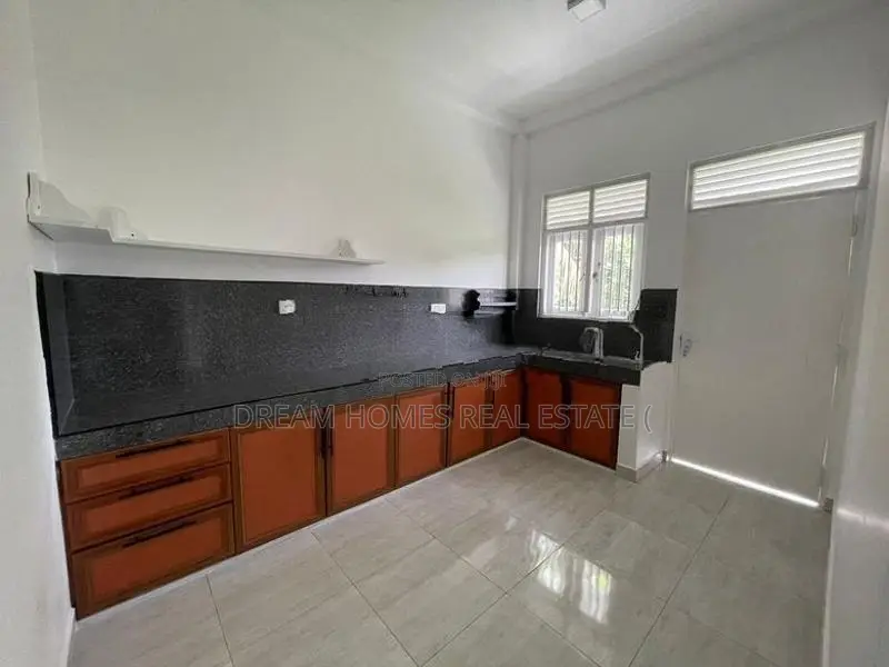 Two Modern House for Sale – Bangalawatta