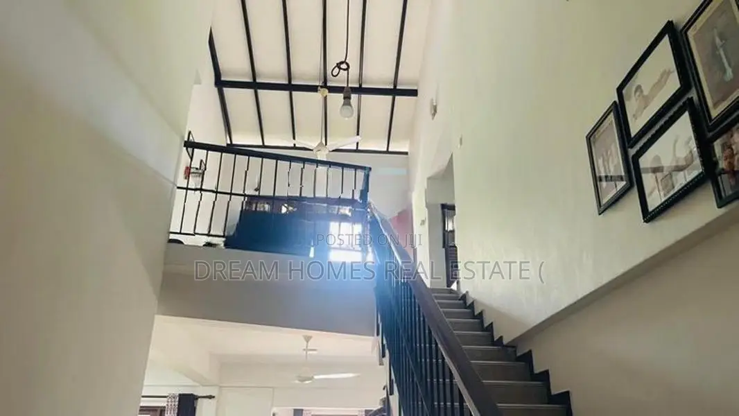 Luxury 2-Storey House for Sale – Kurunegala Town