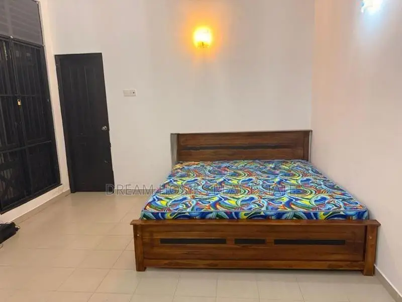 Fully Furnished 3-Storey House for Rent – Battaramulla
