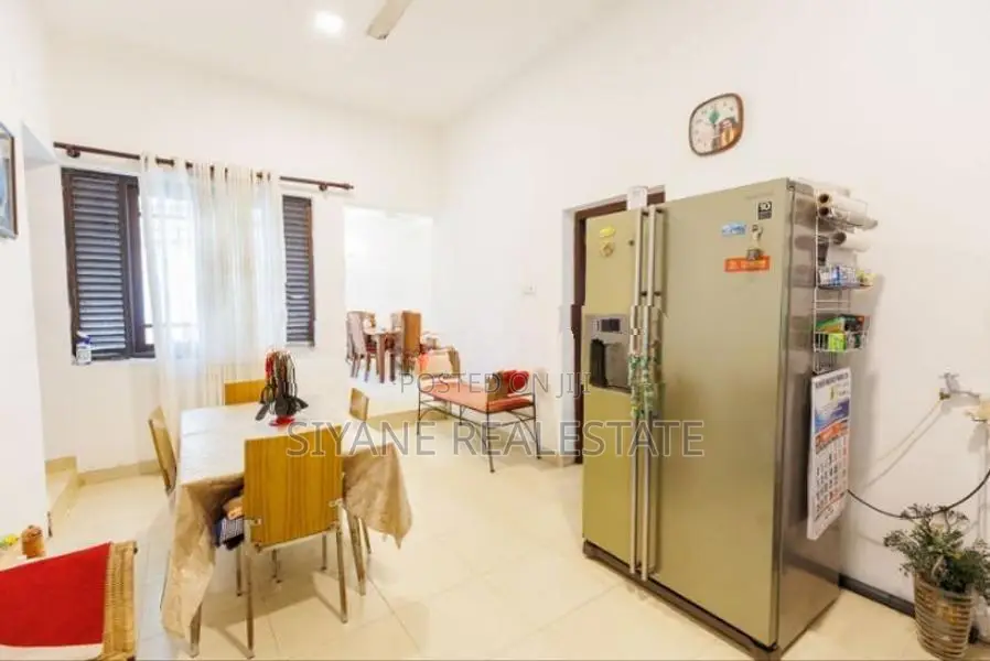 Three Storey House for Sale in Thalawathugoda