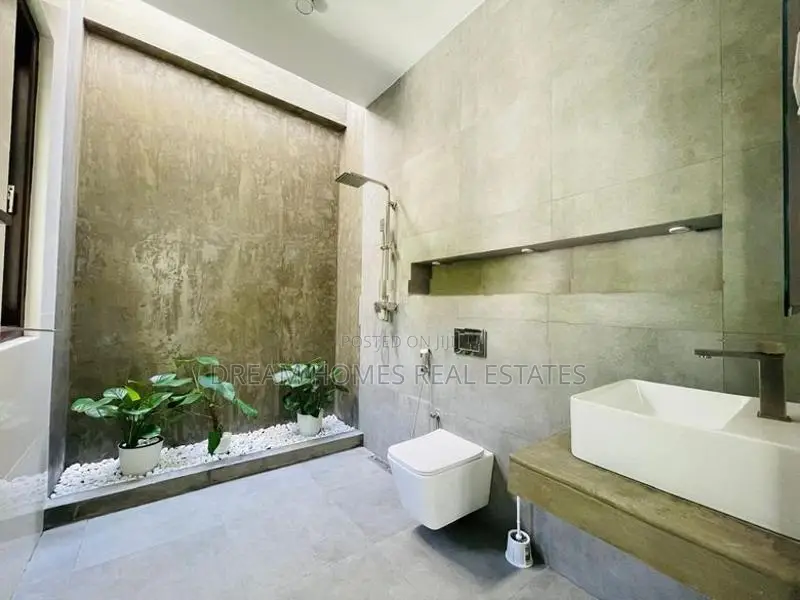 Brand New 3-Bedroom Luxury House for Sale – Kadawatha