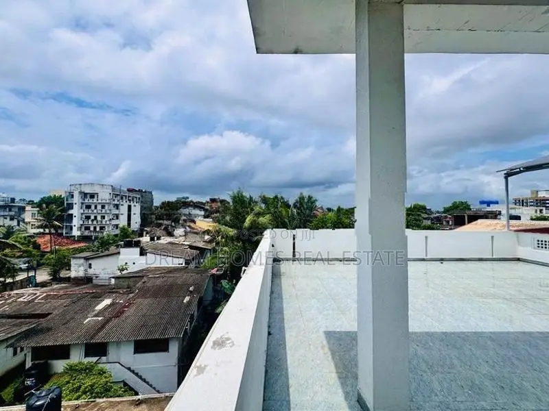 Ultra Luxury 6-Bedroom Residence for Sale – Dehiwala
