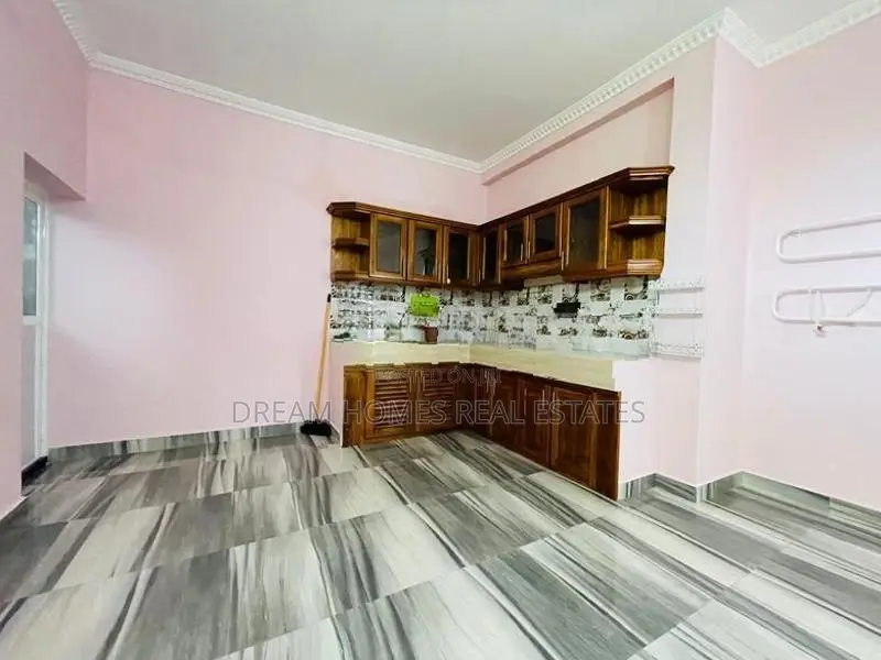 Luxury House for Sale – Kelaniya