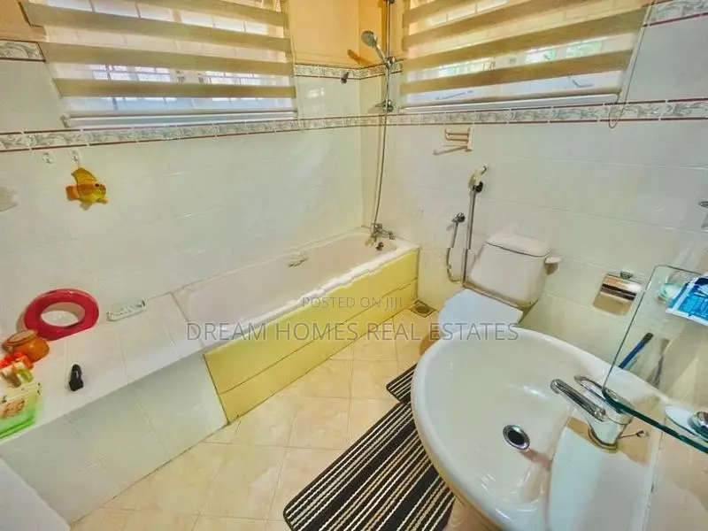 Luxury 3-Bedroom Home for Sale in Kadawatha