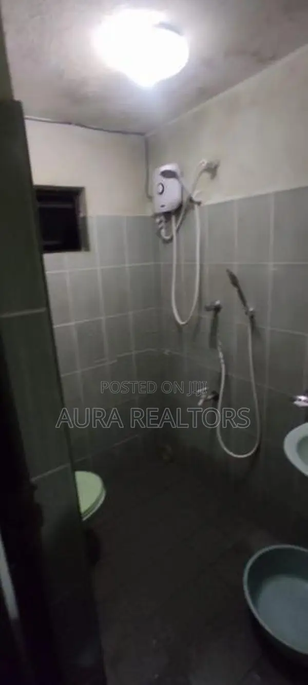 House for Sale in High Level Road Kirulapona (p-182)
