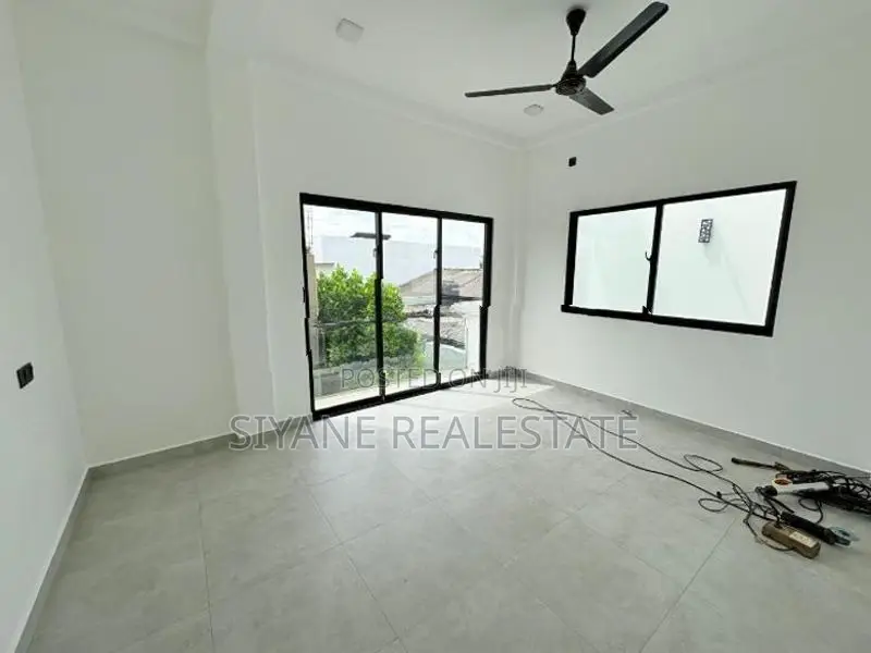 Brand New House for Sale in Athurugiriya