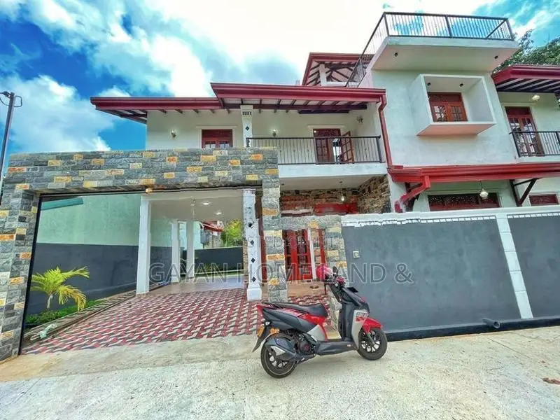 Brand New Luxury 03 Storey Quality House For Sale In Kesbewa Piliyanda