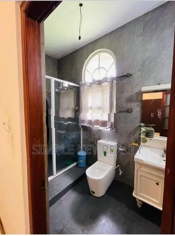 BLS-Building for sale in Kiribathgoa