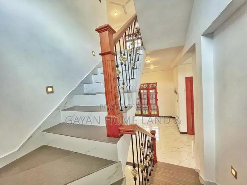 Brand New Luxury 03 Storey Quality House For Sale In Kesbewa Piliyanda