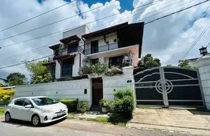 🏘️ Three story modern luxury house for rent in pannipitiya deoanama