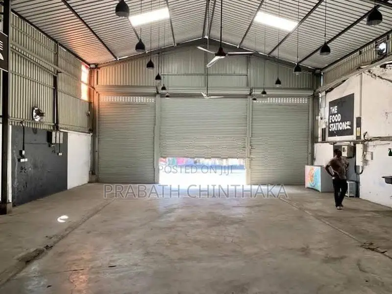 Building / warehouse for Rent in Colombo 10