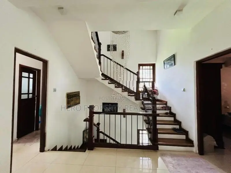 🏘️ Three story modern luxury house for rent in pannipitiya deoanama