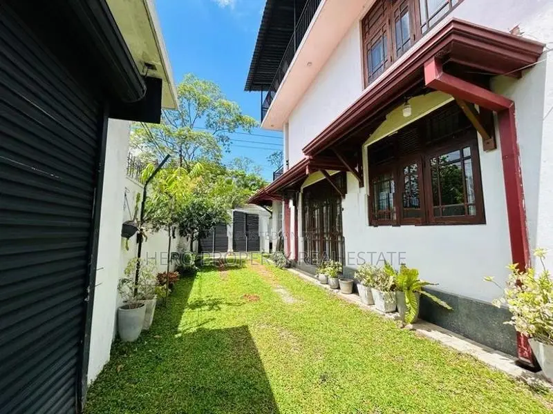 🏘️ Three story modern luxury house for rent in pannipitiya deoanama