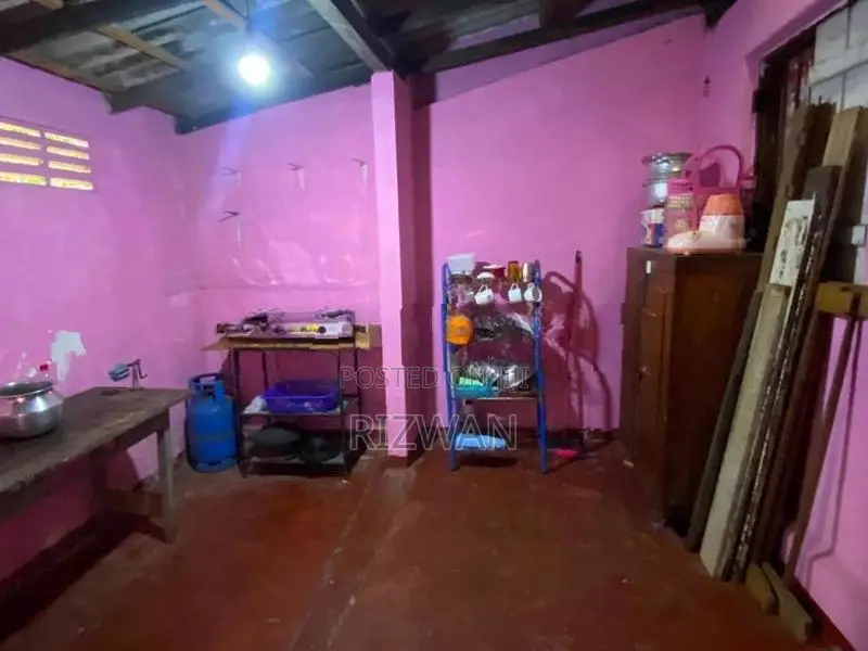 House With Land for Sale in Kolonnawa