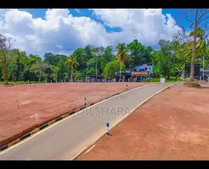 කැකනදුර ටවුමෙන් පදිංචියට හොදම ඉඩම