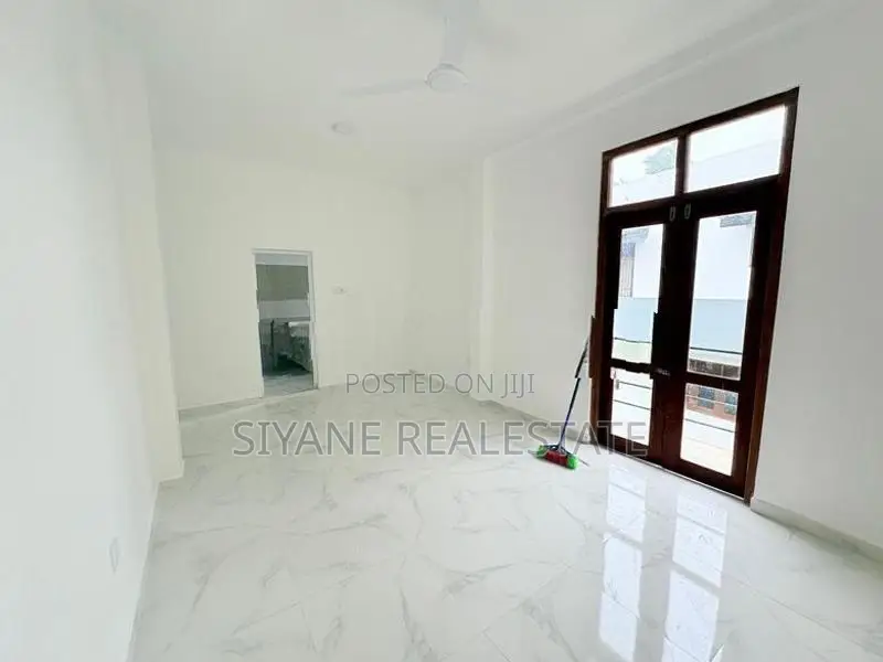 Luxury New House Sale in Piliyandala