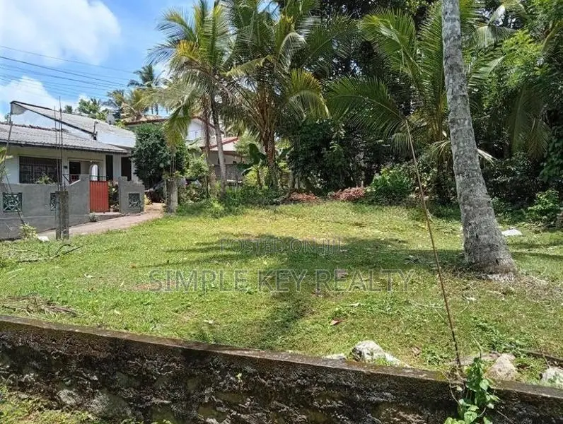 Kottawa 6 Perched Valuable Land for Sale