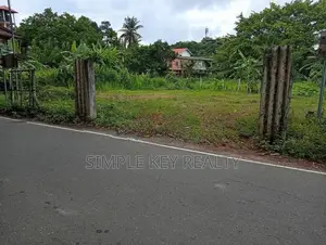 Maharagama 18 Perched Valuable Land for Sale