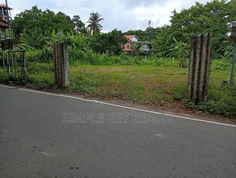 Maharagama 18 Perched Valuable Land for Sale