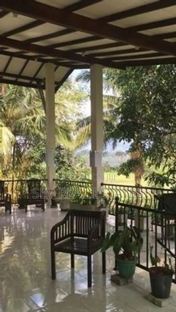 HOUSE FOR SALE IN MEEGODA|90,000,000