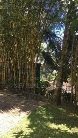 HOUSE FOR SALE IN MEEGODA|90,000,000