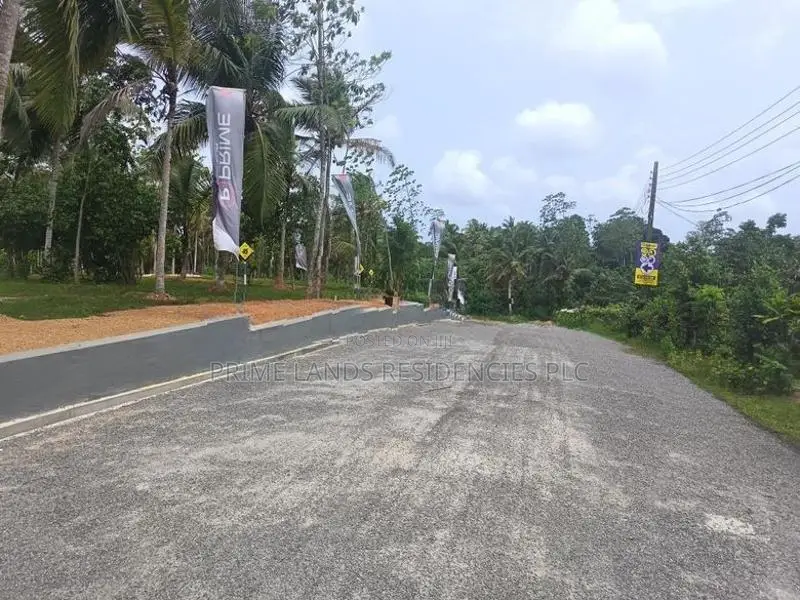 Land for sale in kahathuduwa