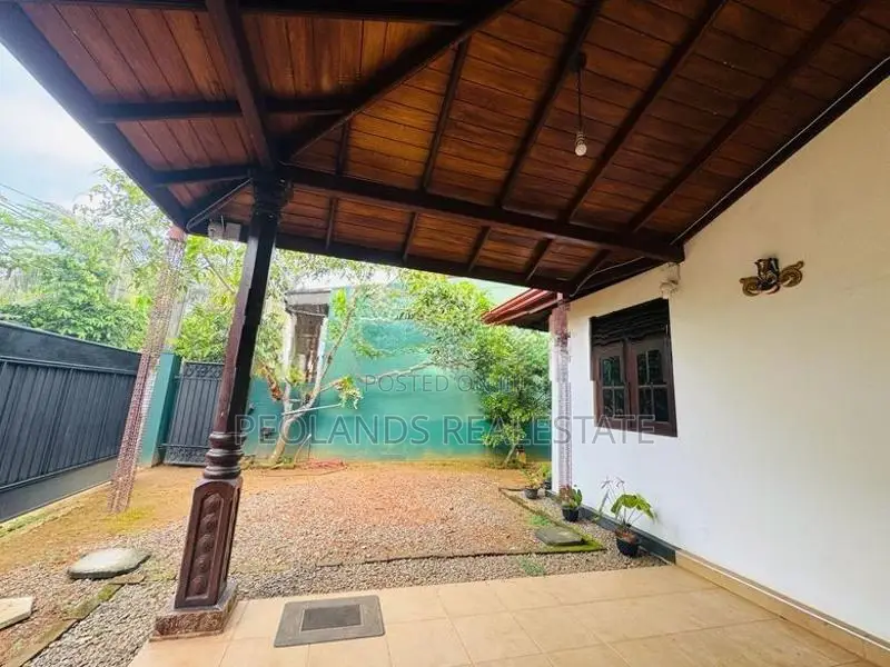 (RH573) Two Storey House for Sale in Panadura