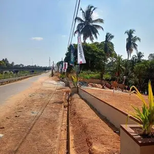 Land for Sale in Kadawatha