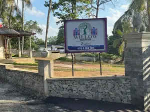 Land for Sale at Athurugiriya- Easy access to Highway Entrance