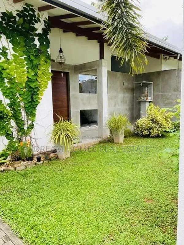 Luxury 4-Bedroom Fully Furnished House for Rent in Kottawa