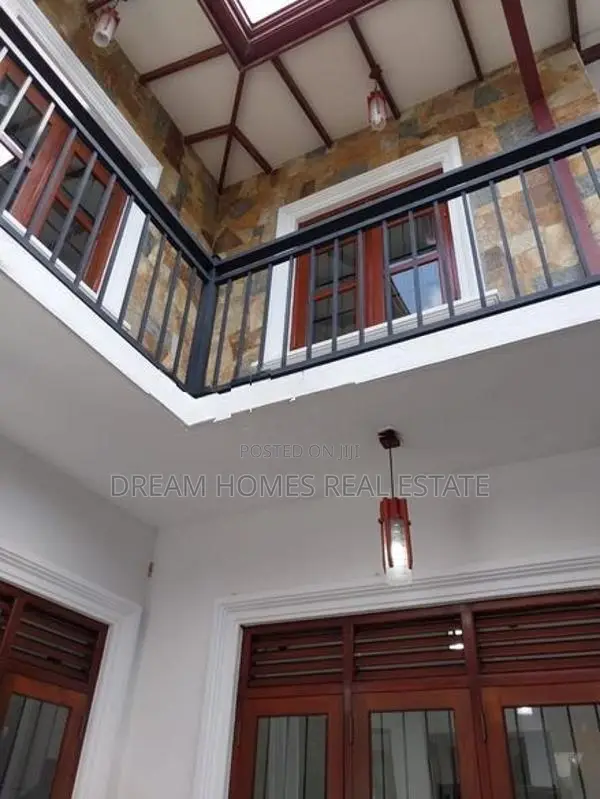 4 Bedroom House for Sale in Kesbewa – 6.4 Perches