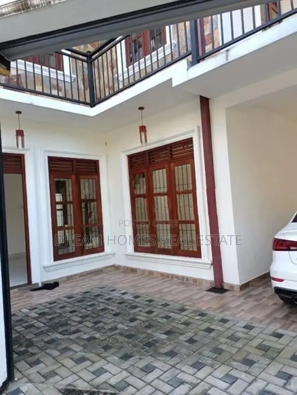 4 Bedroom House for Sale in Kesbewa – 6.4 Perches