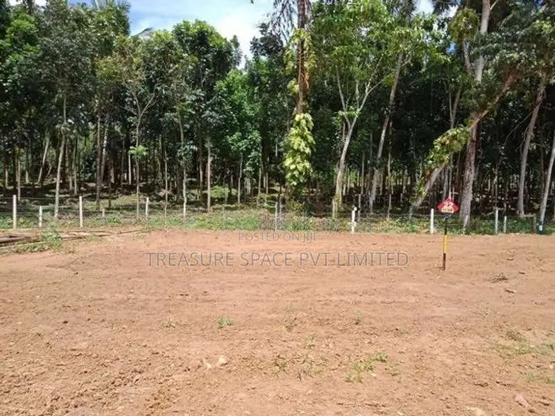 Land for sale at Handapangoda