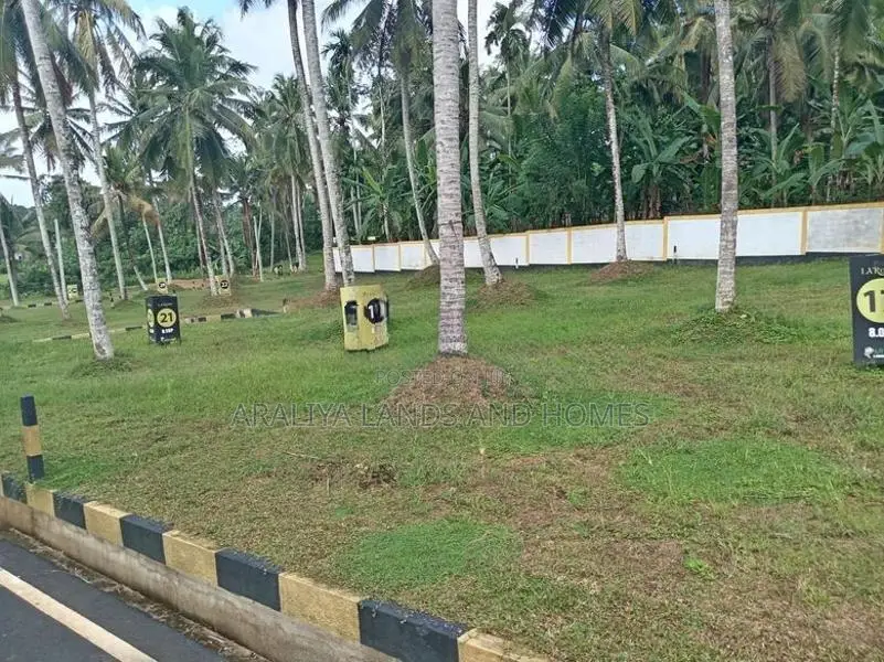 Land For Sale in Kiriwaththuduwa