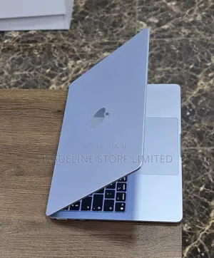 New Laptop Apple MacBook Air 24GB Intel Core i9 SSD 6T