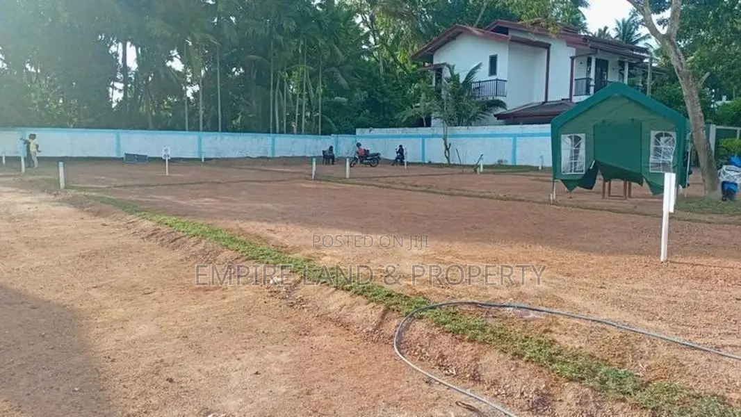 ජා ඇල නගරයට සමීපව ඒකල අගනා නේවාසික බිම් කොටස්