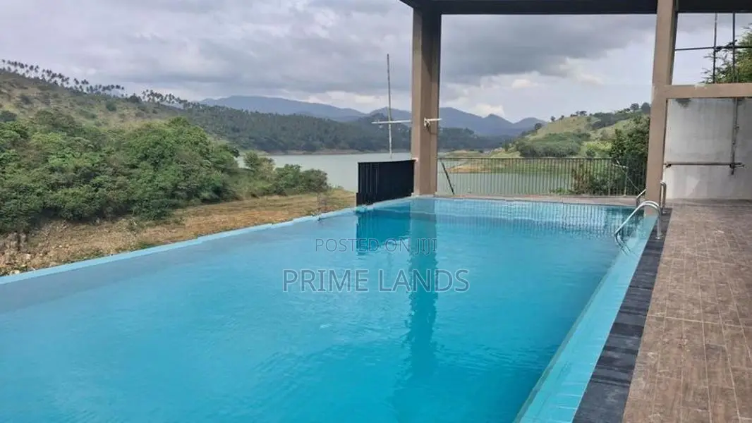 Scottish Villas for sale in Kandy Digana