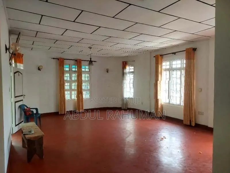 Semi Tile Single House Nawala Junction