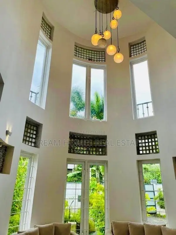 Two-Storey House for Sale – Lake Terrace, Athurugiriya
