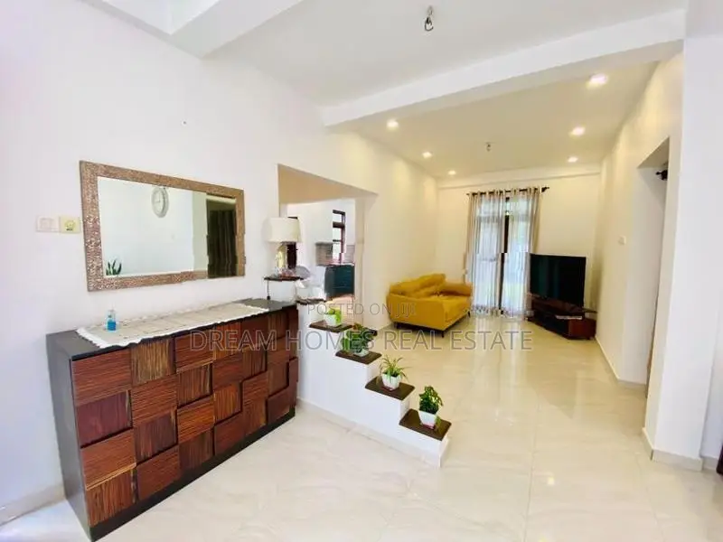 Modern 4 Bedroom House for Sale – Athurugiriya