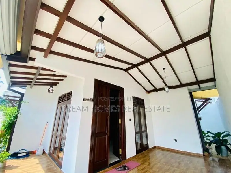 Modern Single-Story House for Sale – Athurugiriya