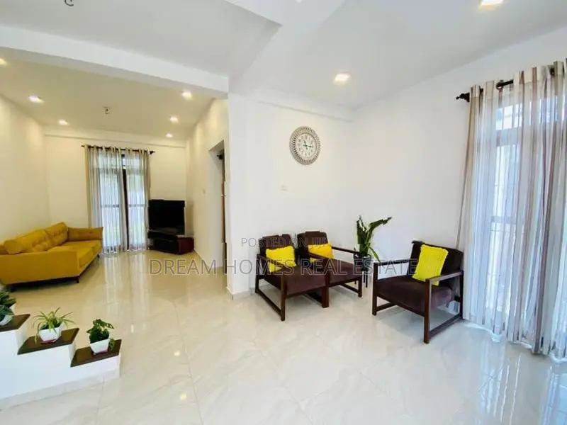 Modern 4 Bedroom House for Sale – Athurugiriya
