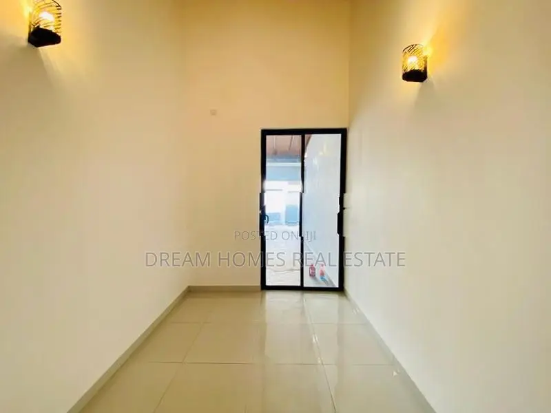 New 3-Bedroom House for Sale – Athurugiriya